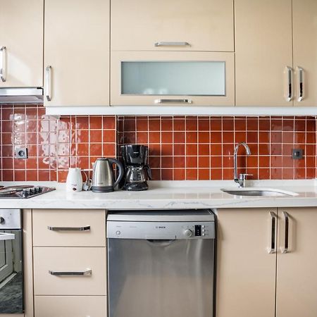 Ferienwohnung Spacious Flat Near Caddebostan Coast Istanbul Exterior foto